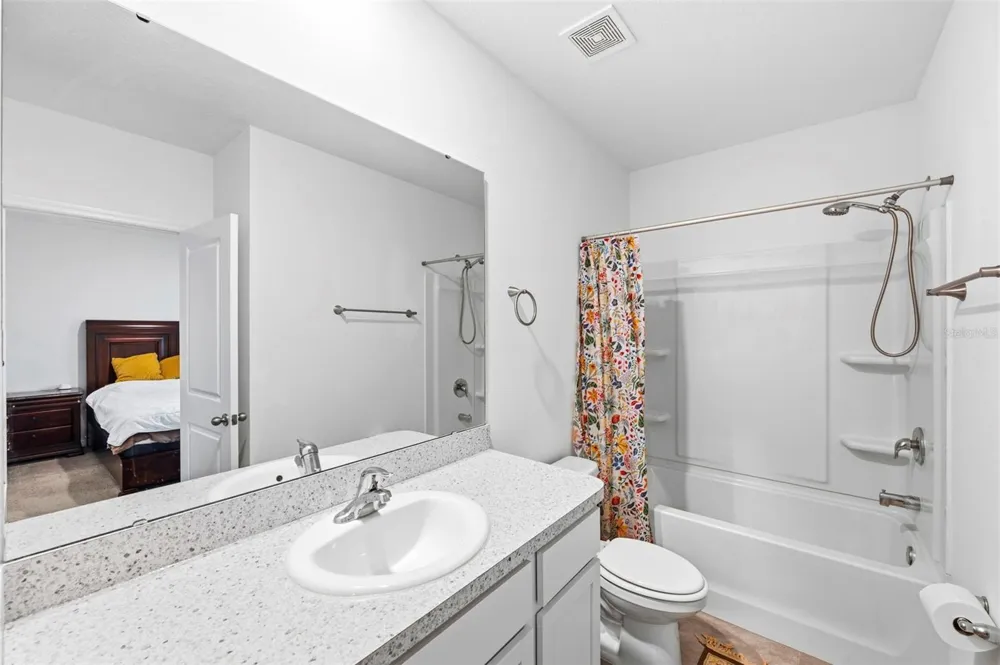 369 MANGROVE SHADE CIRCLE Apollo Beach, FL 33572