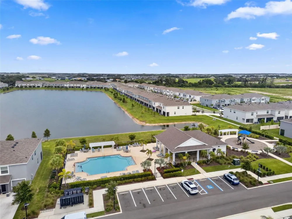 369 MANGROVE SHADE CIRCLE Apollo Beach, FL 33572