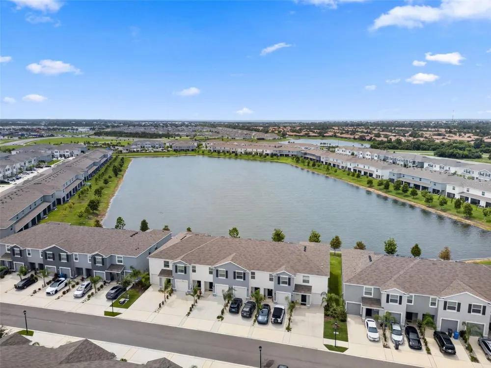 369 MANGROVE SHADE CIRCLE Apollo Beach, FL 33572