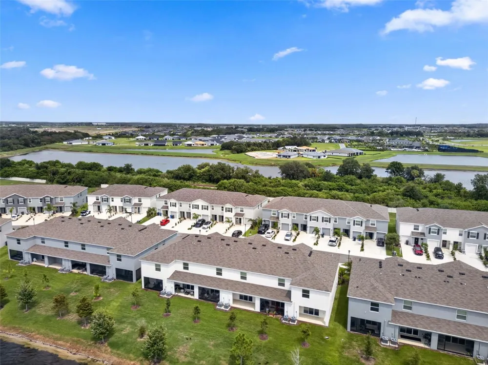 369 MANGROVE SHADE CIRCLE Apollo Beach, FL 33572