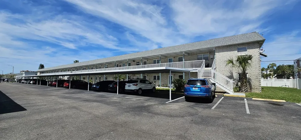 5357 81ST STREET #24 St Petersburg, FL 33709