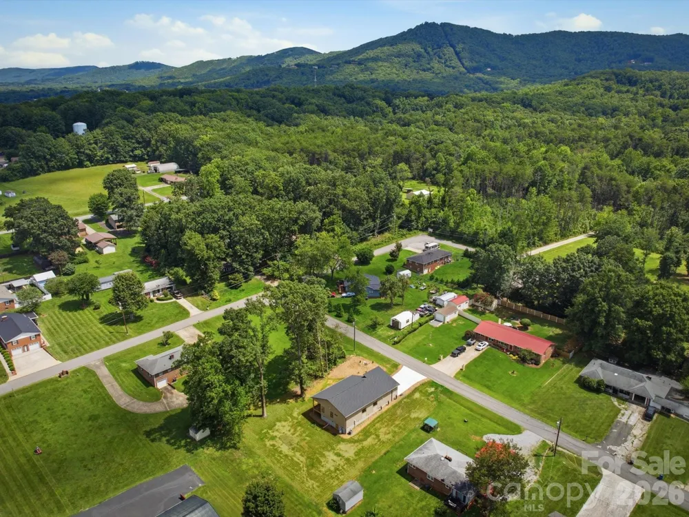 3143 2nd Street Valdese, NC 28690