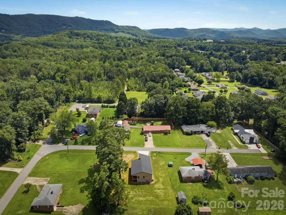 3143 2nd Street Valdese, NC 28690