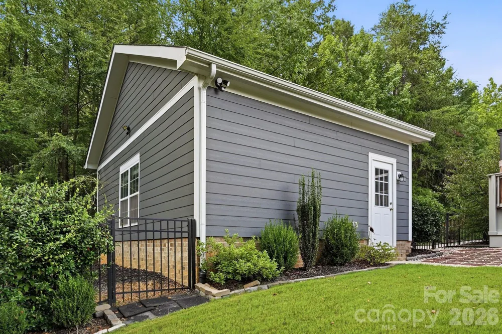 18609 Boulder Rock Loop #18 Davidson, NC 28036