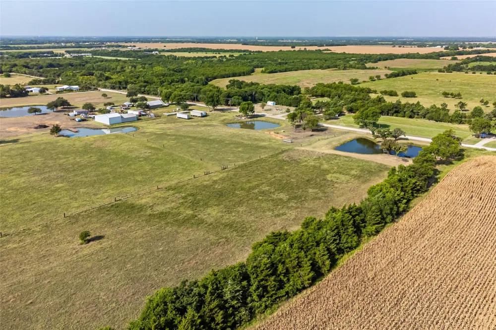 1015 CR 5010 Blue Ridge, TX 75424
