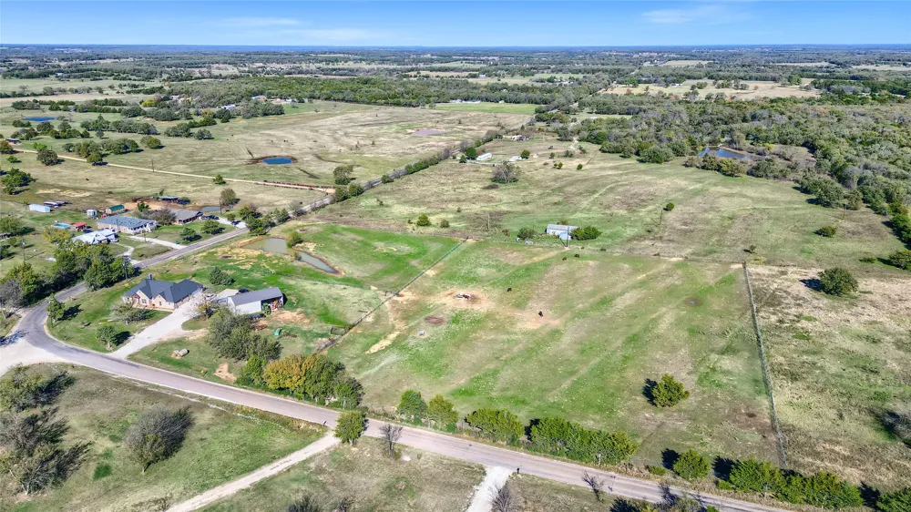 County Road 132 Whitesboro, TX 76273