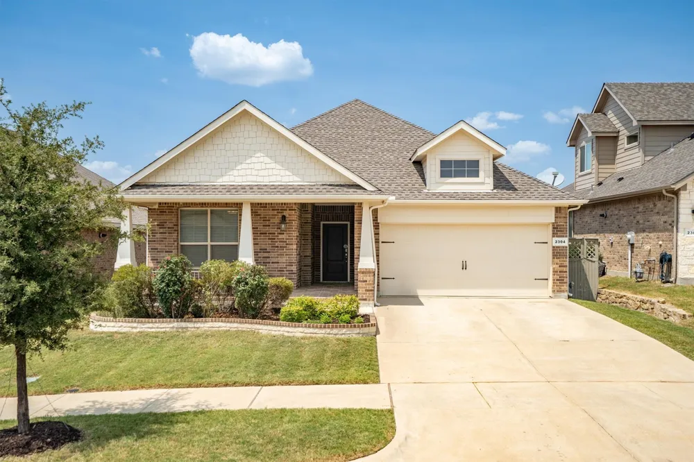 2304 Mockingbird Court Northlake, TX 76247