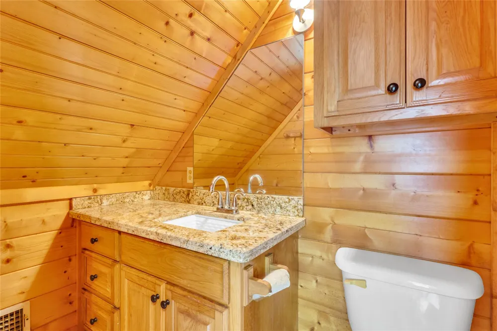 209 Laguna Point Hemphill, TX 75948