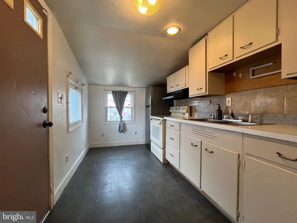 1429 COTTON Reading, PA 19602