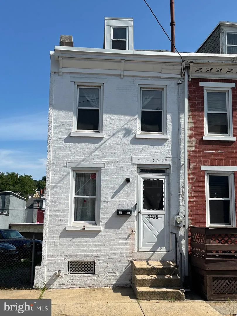 1429 COTTON Reading, PA 19602
