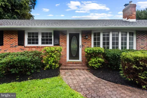 2114 OAKLYN DRIVE