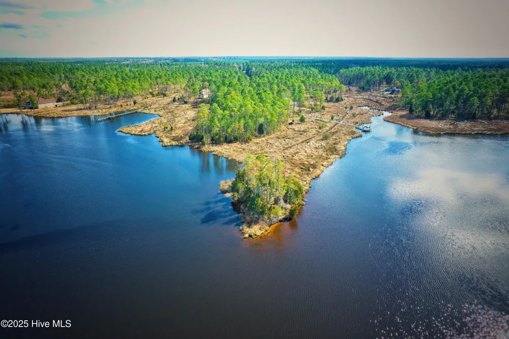 203 Paradox Point Drive Aurora, NC 27806