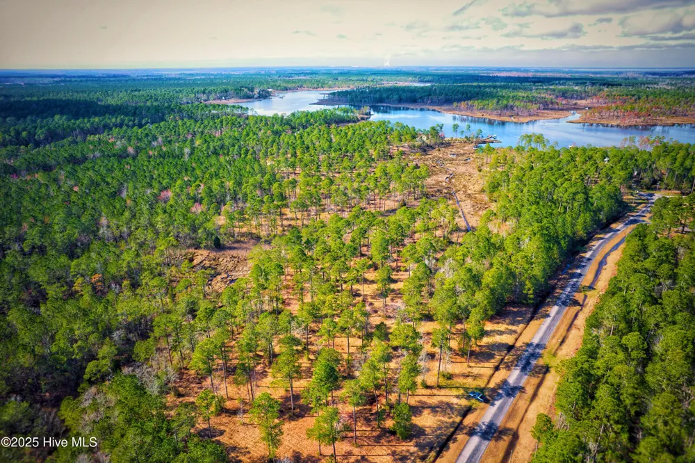 203 Paradox Point Drive Aurora, NC 27806