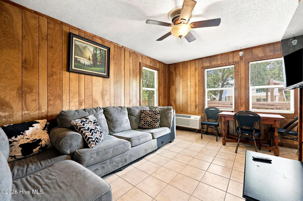 1707 Wyandotte Street Kill Devil Hills, NC 27948