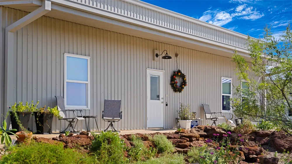 5 Providence Road Calvert, TX 77837