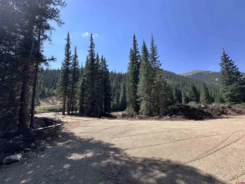 5 Overland Estates, CR 110