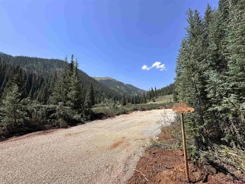 9 Overland Estates, CR 110