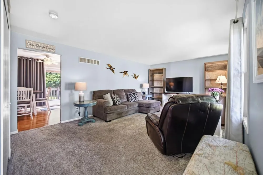 2342 Westwood Lane Chesterton, IN 46304