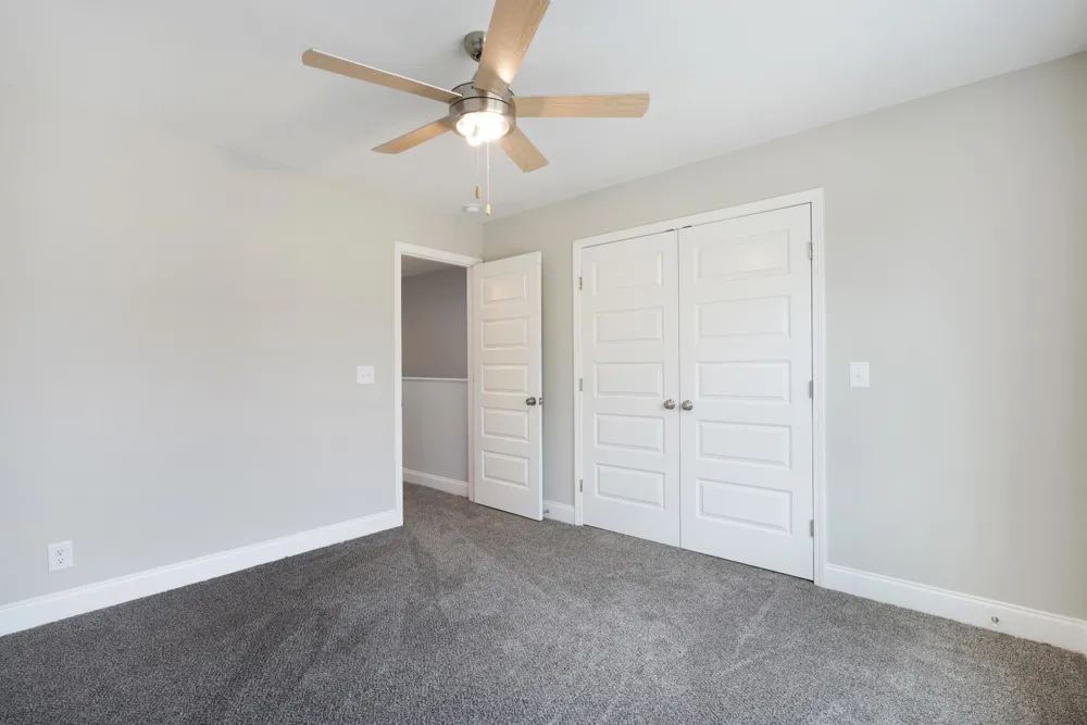 156 Excell Rd #19 Clarksville, TN 37043