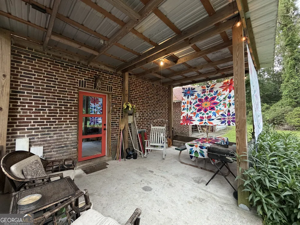 12561 Us Highway 17 Woodbine, GA 31569