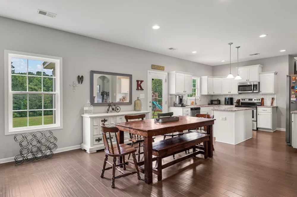 173 Maple Creek Court Cataula, GA 31804