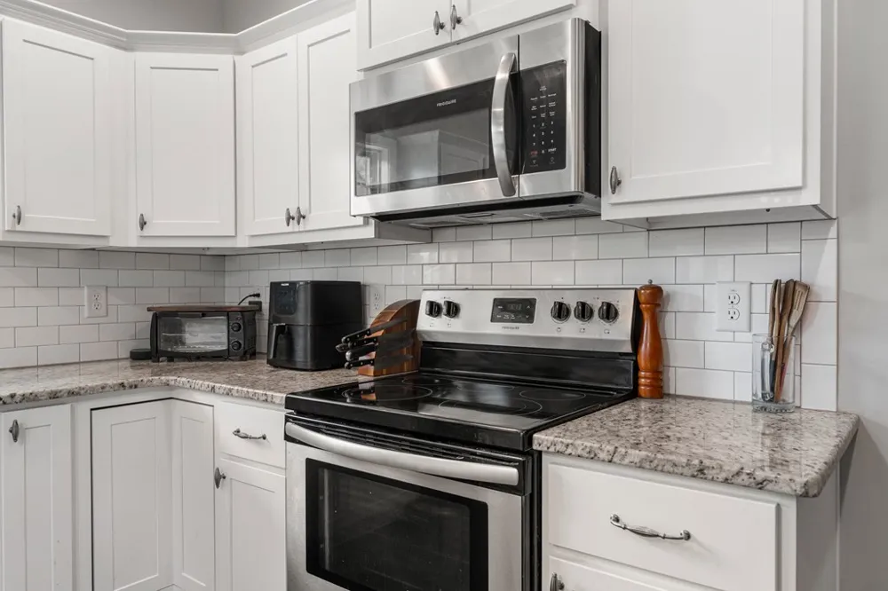 173 Maple Creek Court Cataula, GA 31804