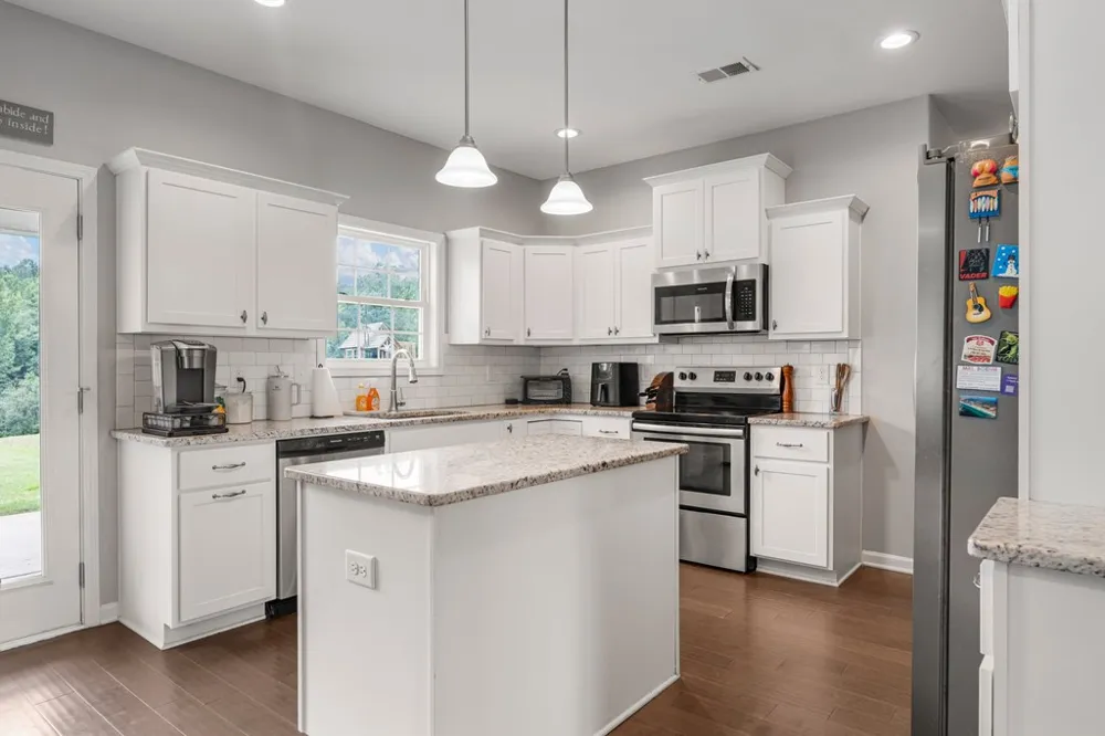173 Maple Creek Court Cataula, GA 31804