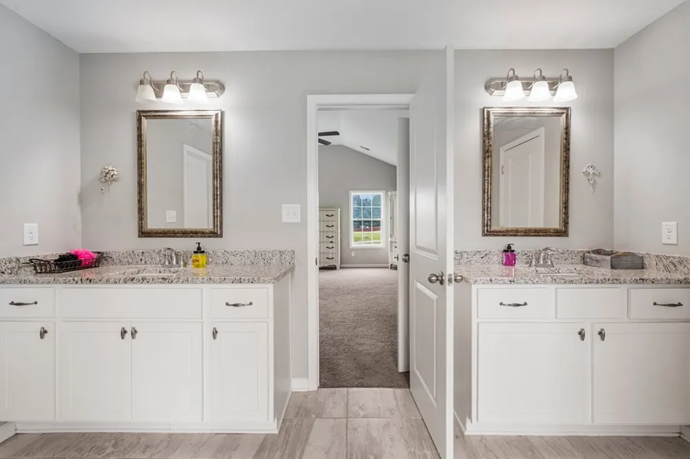 173 Maple Creek Court Cataula, GA 31804