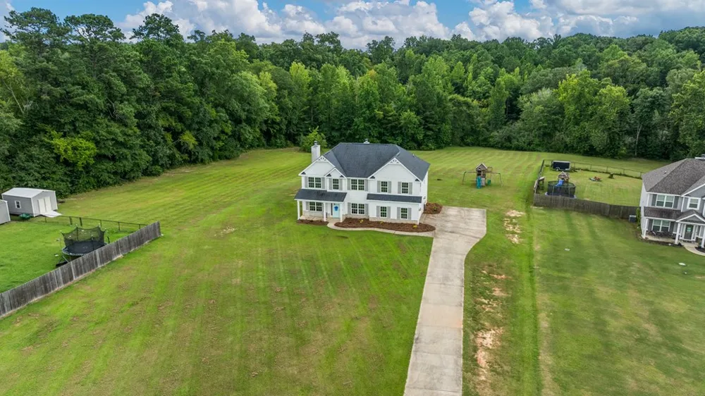 173 Maple Creek Court Cataula, GA 31804