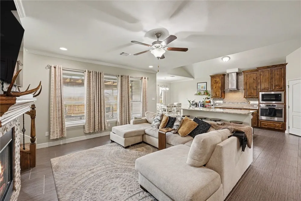 1915 Chesapeake Bay Drive Portland, TX 78374