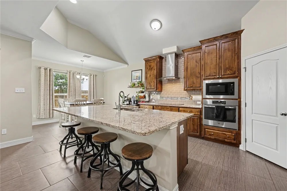 1915 Chesapeake Bay Drive Portland, TX 78374