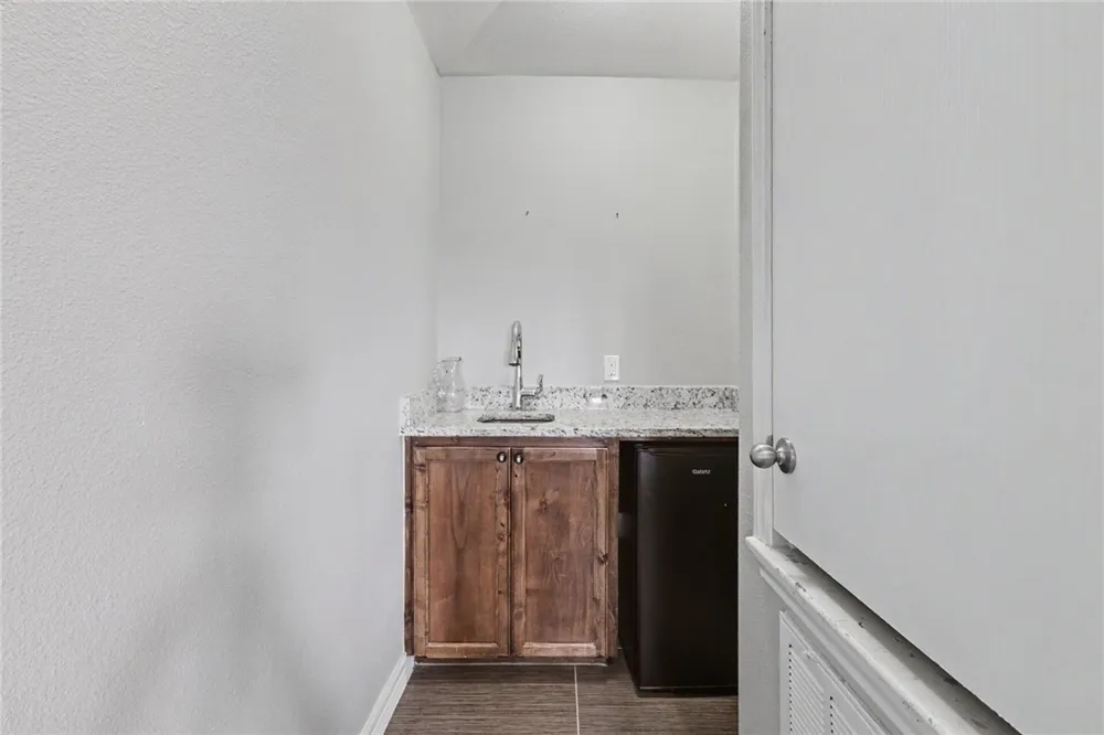 1915 Chesapeake Bay Drive Portland, TX 78374