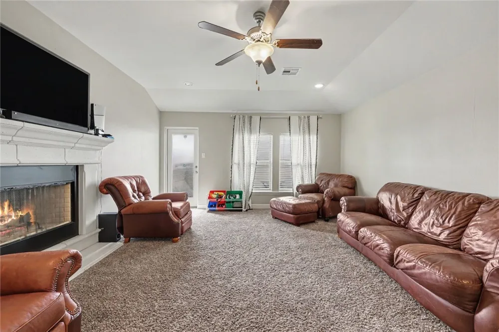 1915 Chesapeake Bay Drive Portland, TX 78374