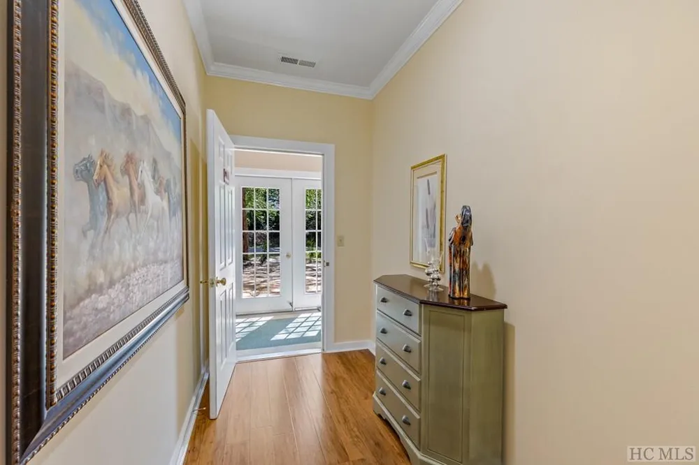 84 Clubhouse Trail #101 Highlands, NC 28741
