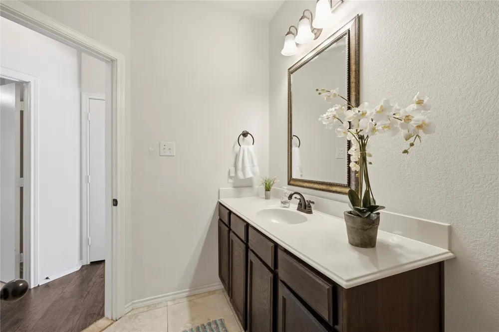 1003 Lakeshore Boulevard Oak Point, TX 75068