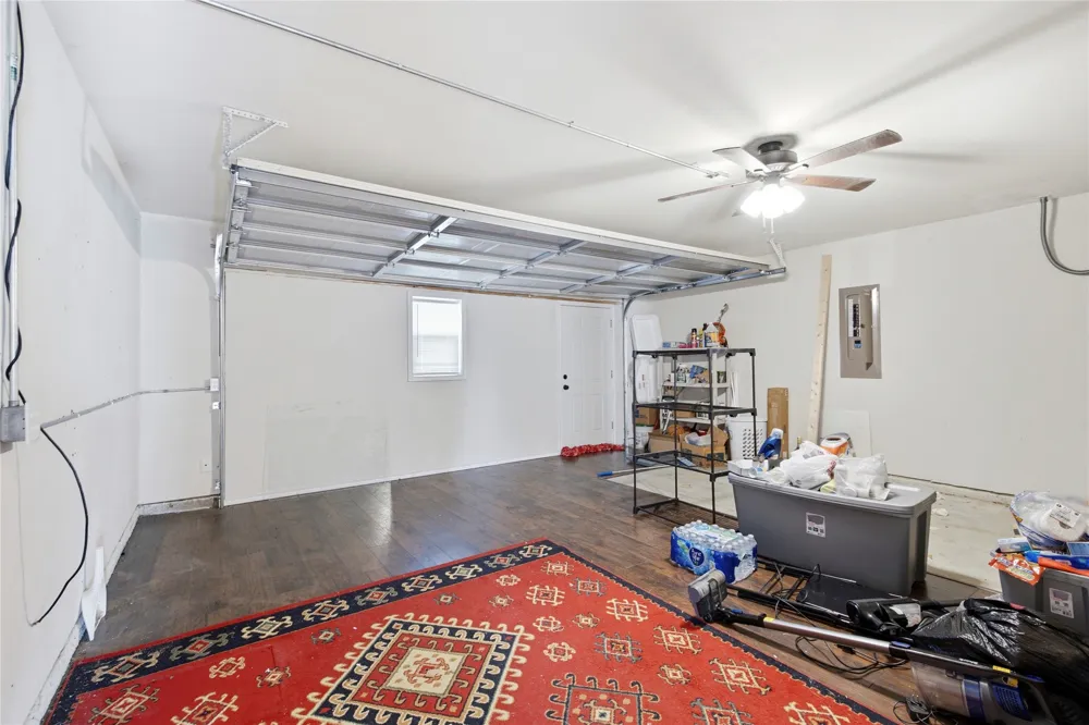 1003 Lakeshore Boulevard Oak Point, TX 75068