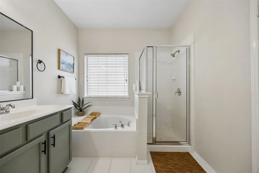 1317 Live Oak Lane Savannah, TX 76227
