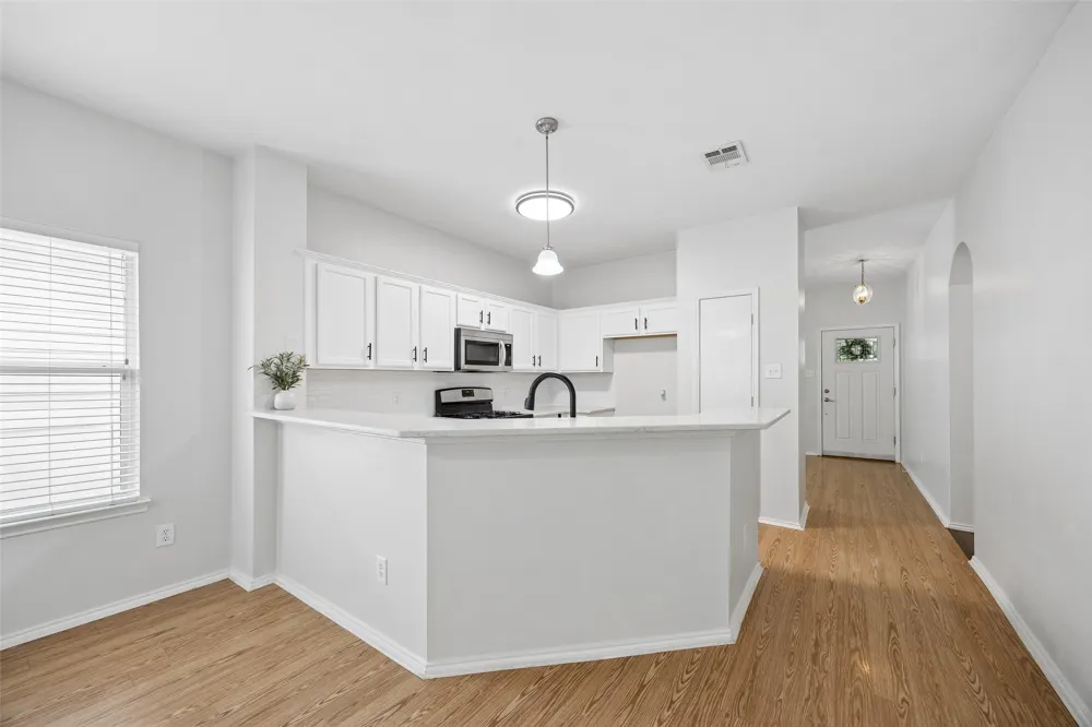 1317 Live Oak Lane Savannah, TX 76227