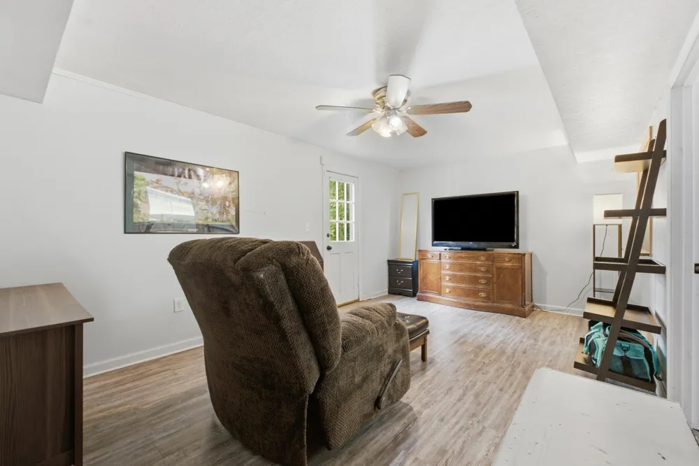 5871 Stonewall Drive Harrison, TN 37341