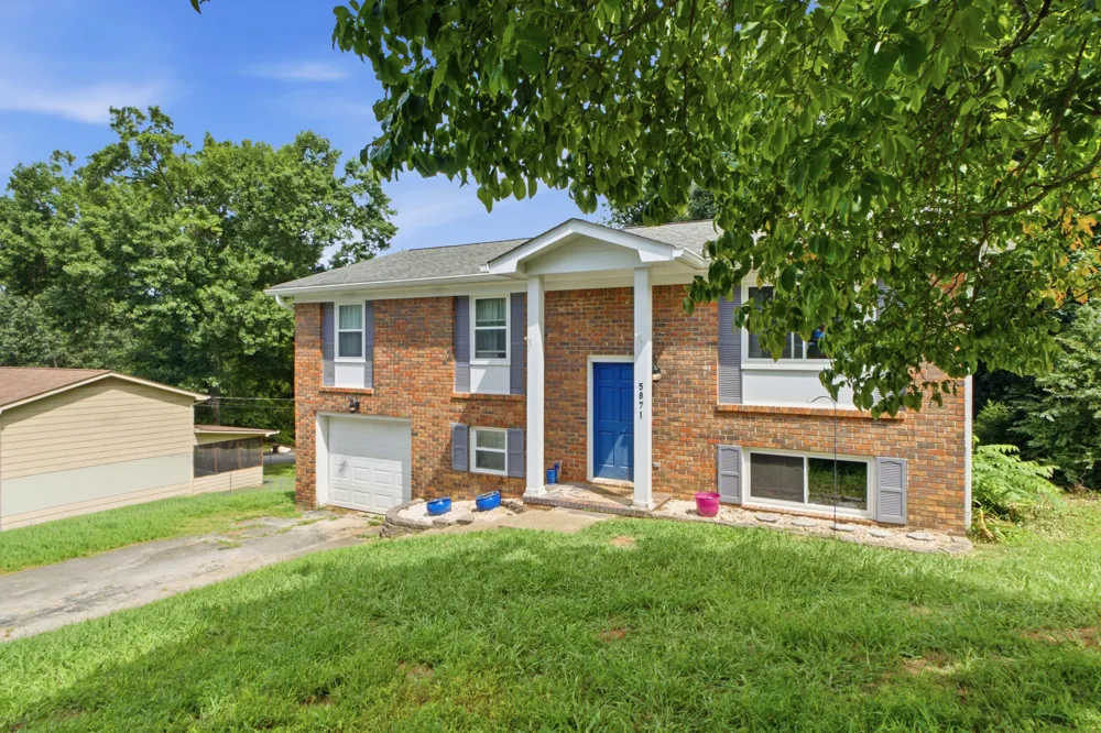 5871 Stonewall Drive Harrison, TN 37341