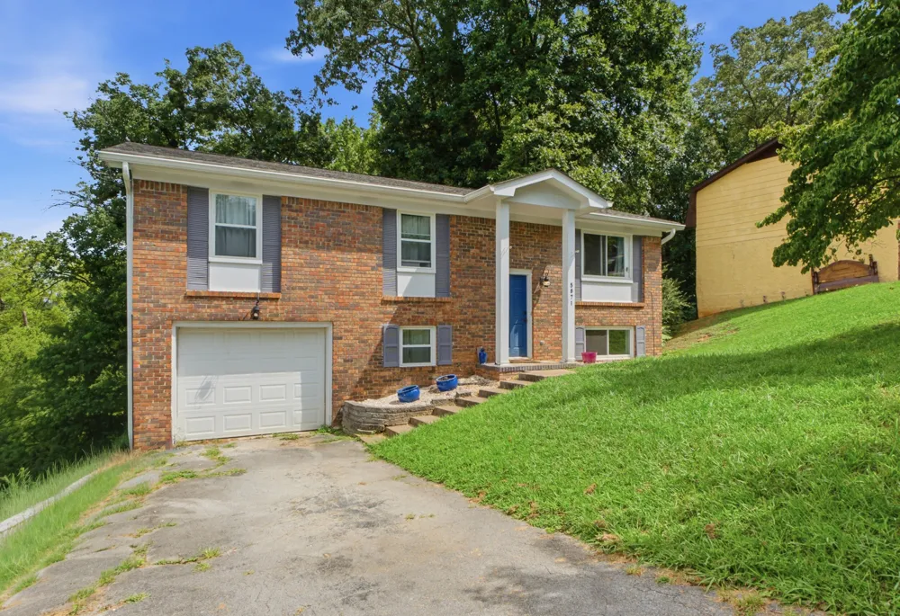 5871 Stonewall Drive Harrison, TN 37341
