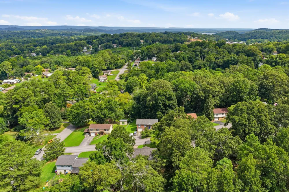 5871 Stonewall Drive Harrison, TN 37341