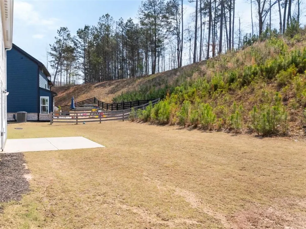 8085 Brewton Bend Ball Ground, GA 30107