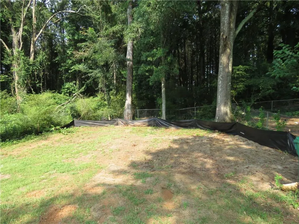 429 Orchard Drive Stone Mountain, GA 30083