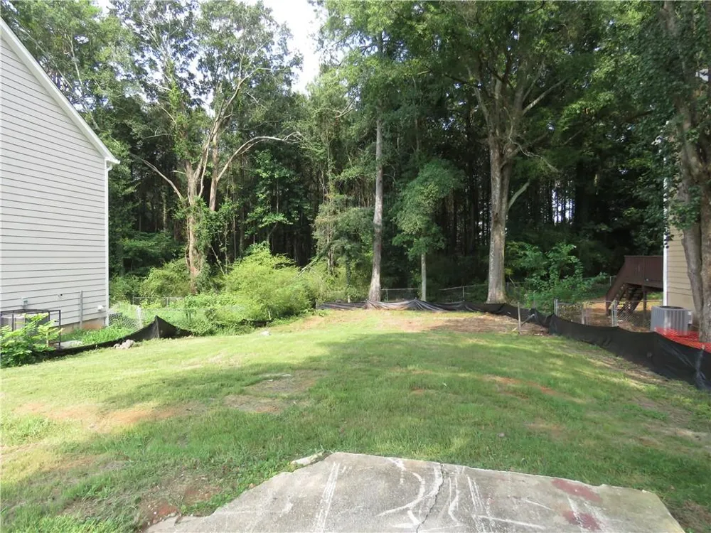 429 Orchard Drive Stone Mountain, GA 30083