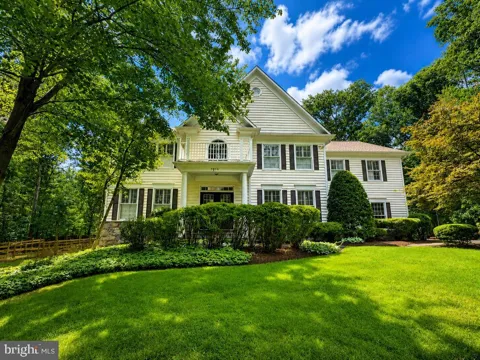 9704 MILL RUN DRIVE