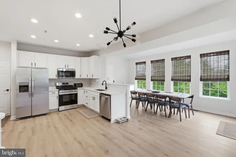 1908 ORCHARD HILL DRIVE