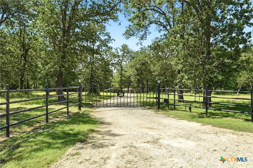 1893 County Road 306 Rockdale, TX 76567