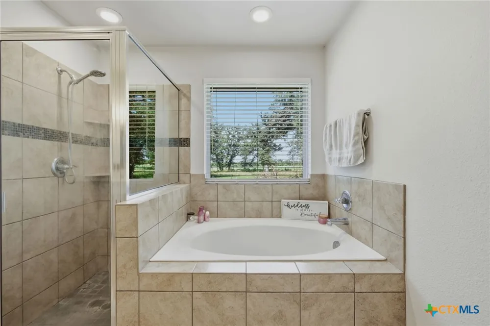 1893 County Road 306 Rockdale, TX 76567