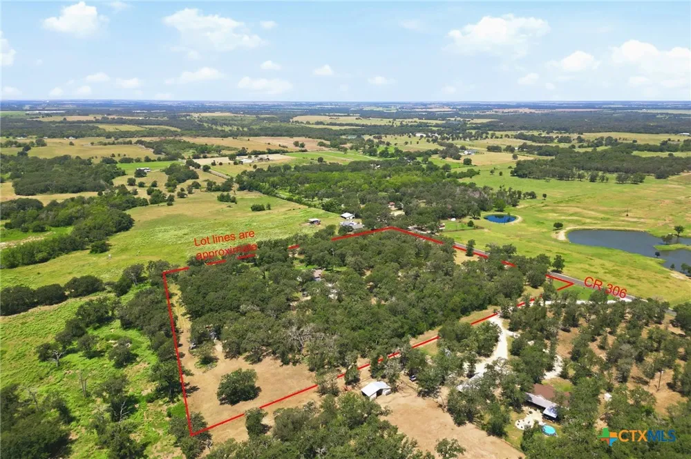 1893 County Road 306 Rockdale, TX 76567